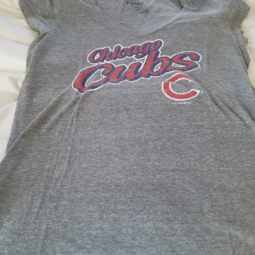 Chicago Cubs Cap Sleeve T shirt